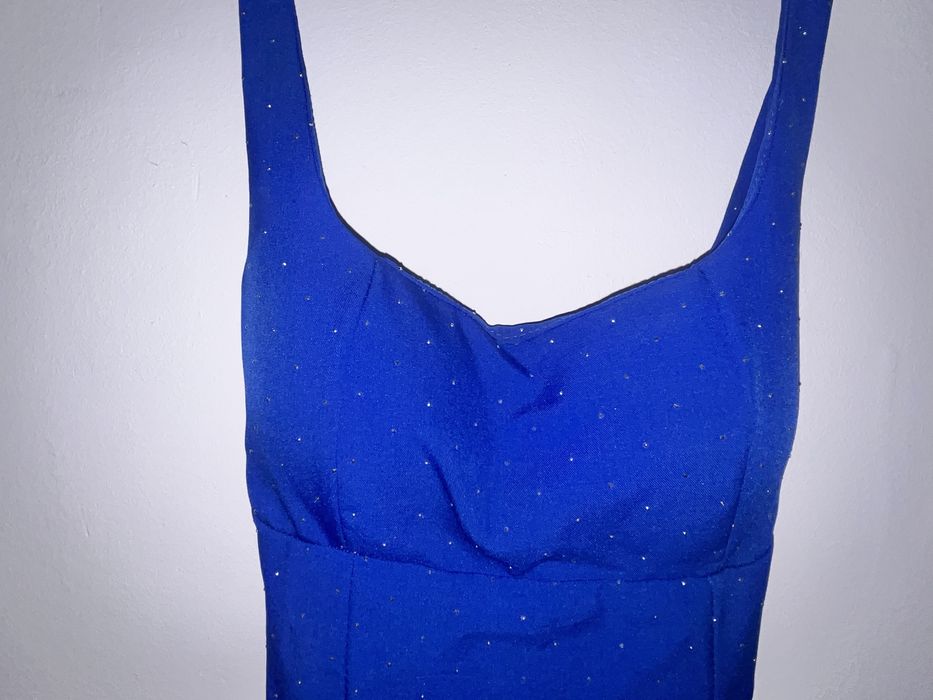 Rochie scurta.