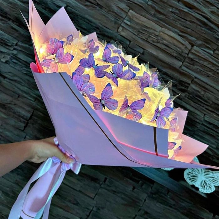 Shar Teddi Buket gul Babochka