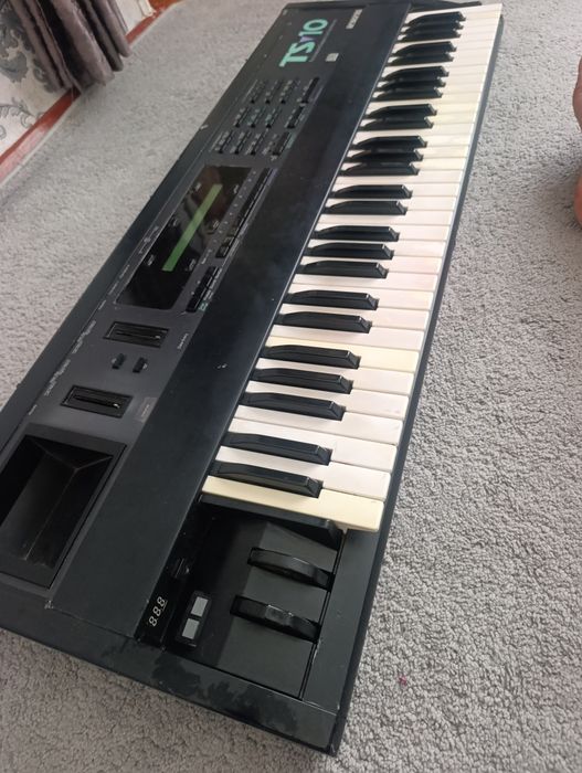 Ensoniq ts10 plus