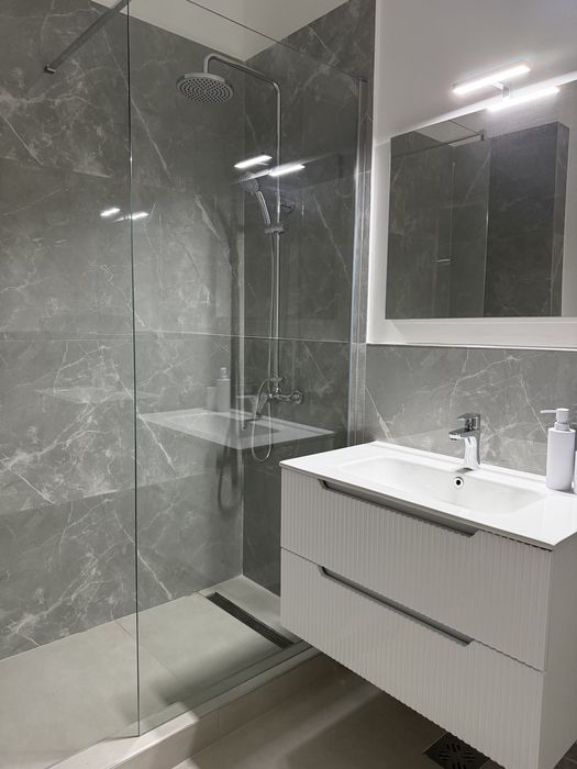 Inchiriez Apartament cu 1 camera