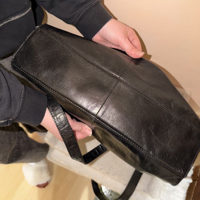 Дамска чанта от естествена кожа