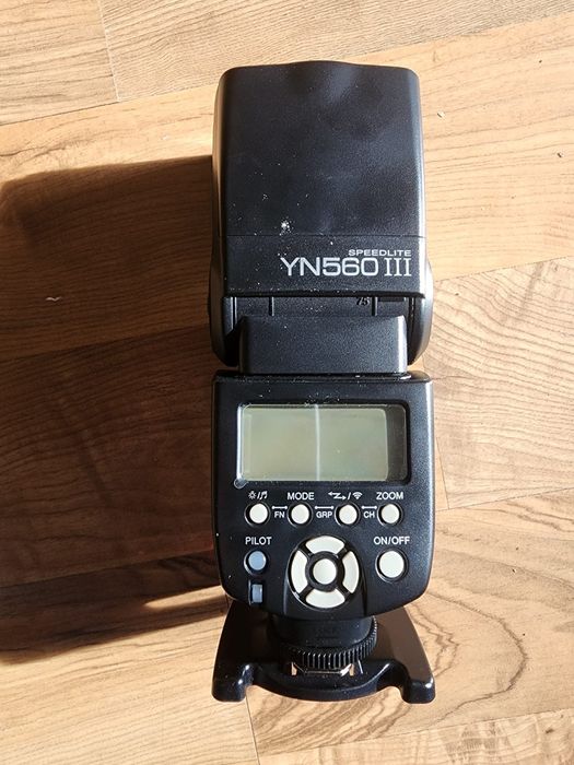 Фото Вспышка YONGNUO