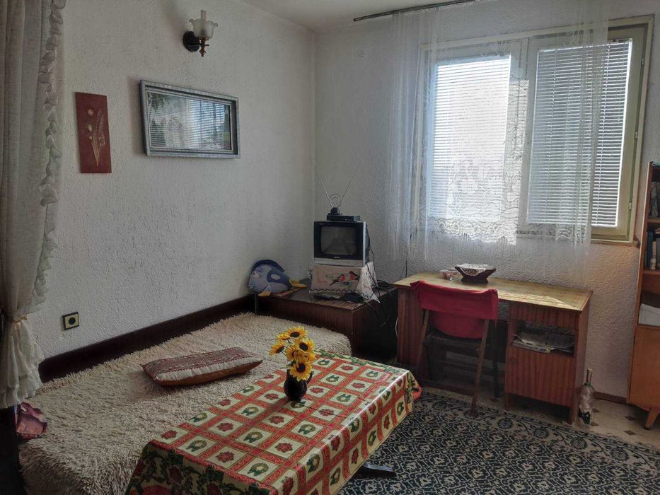 Продавам къща във Велинград
