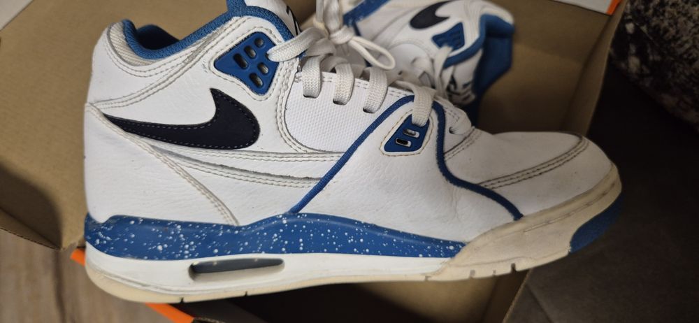Nike Air Flighht 89