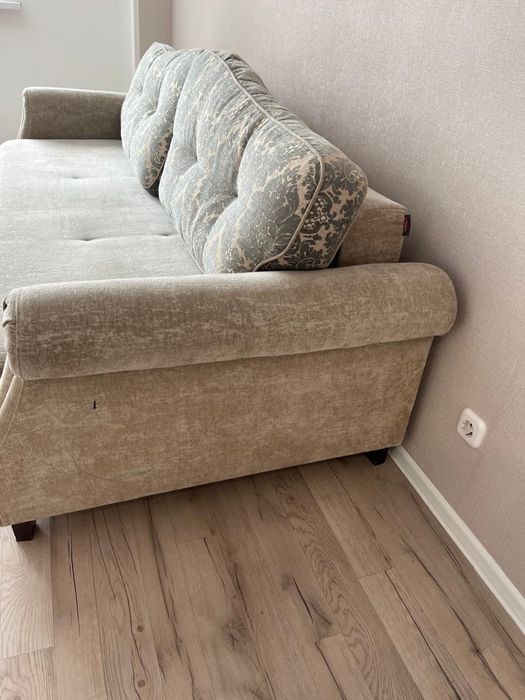 Диван для гостиной