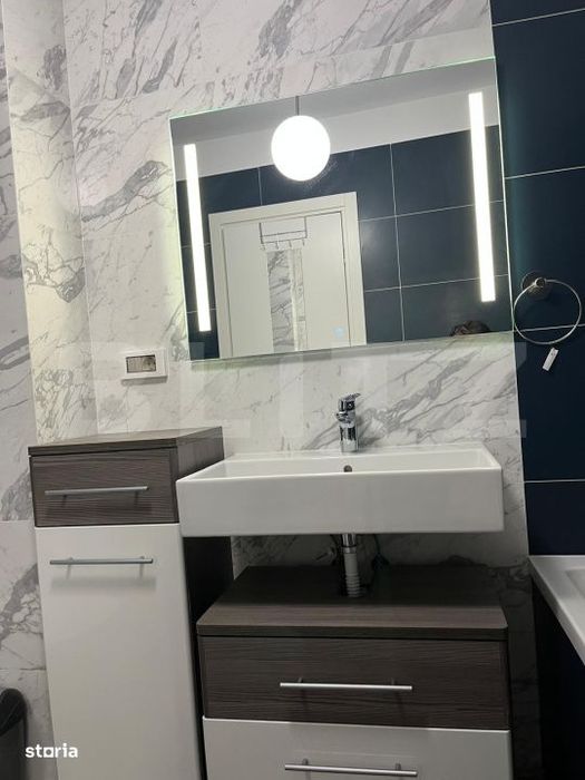 Apartament cu 3 camere, 65 mp, zona Torontalului