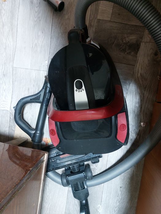 Пылесос сатылады 20000мн