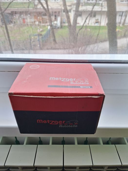 Incuietoare NOUA Metzger,  usa dreapta spate  VW Polo