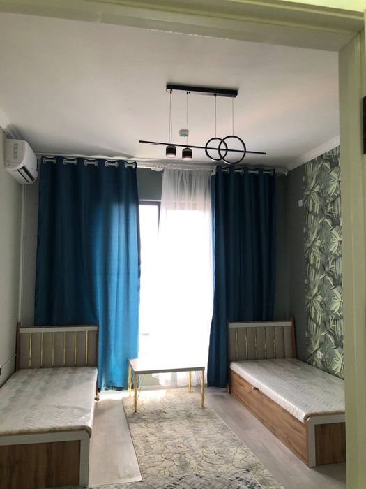 Продаю квартиру  3 комнатную УзБум