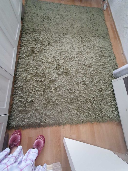 Продам ковер, травка.