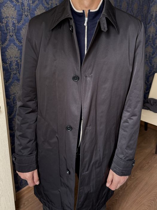 Продаю Суртюк/плащ Boss