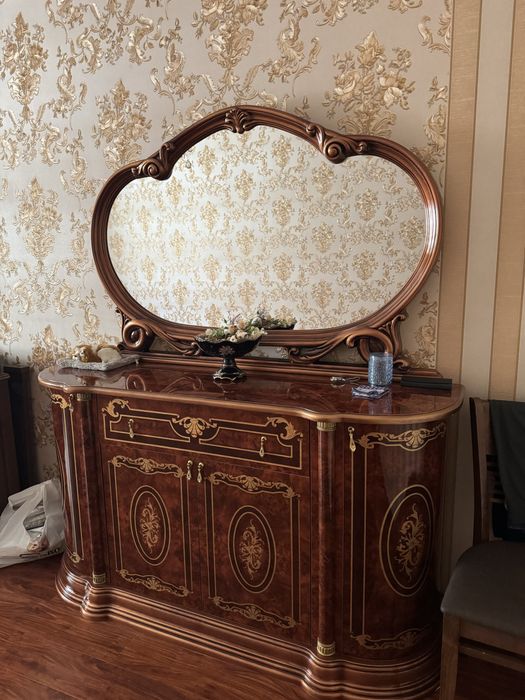 Трюмо в хорошем состоянии