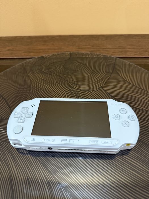 PSP 3000 cu jocuri