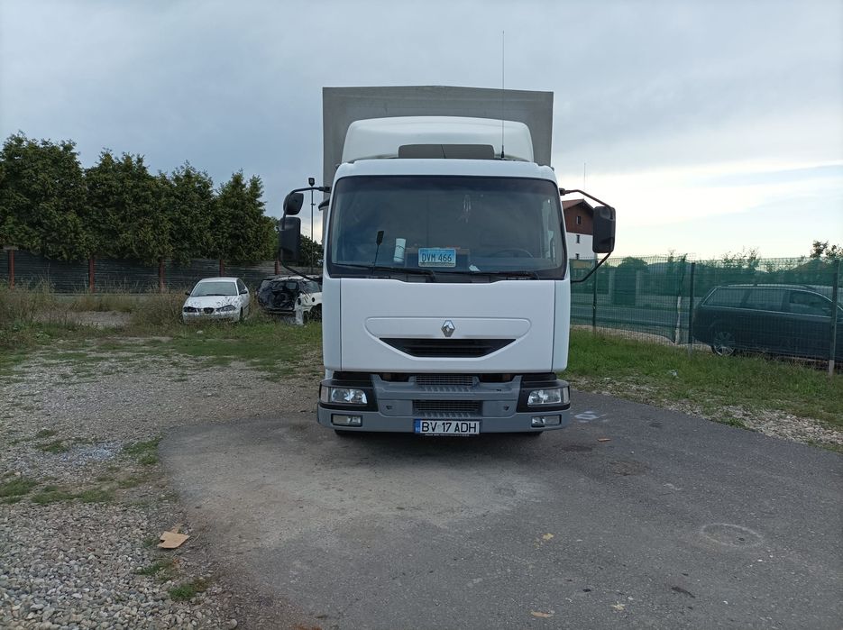 Vând Renault Midlum