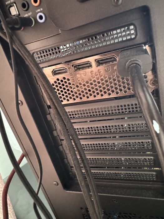 Компютър asus b-760f wifi gaming