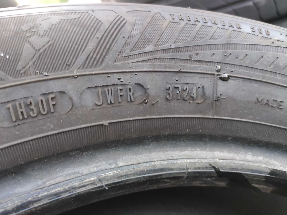 2бр Всесезонни гуми 205 55 16 - Goodyear - DOT 2024