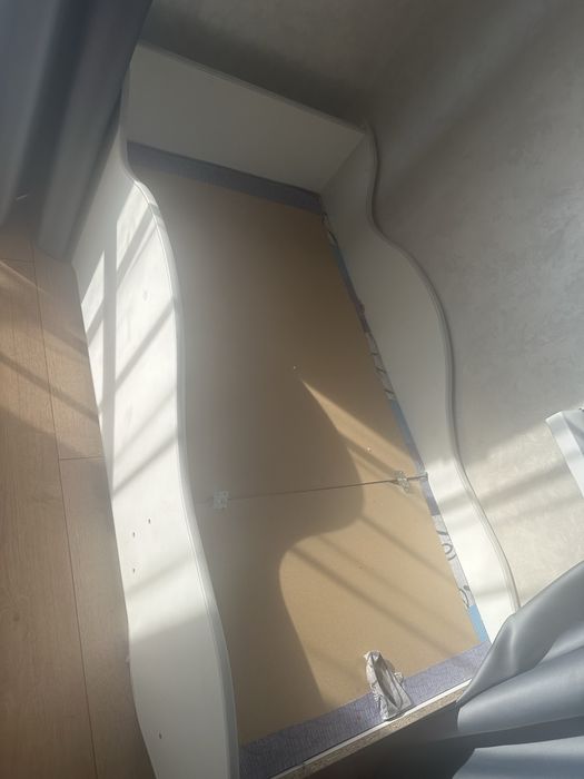 Продам детский кровать 140*70 сан