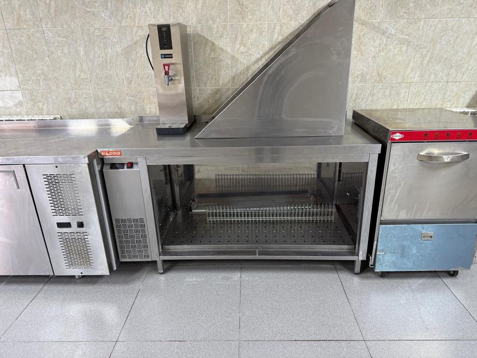 Холодильник промышленный