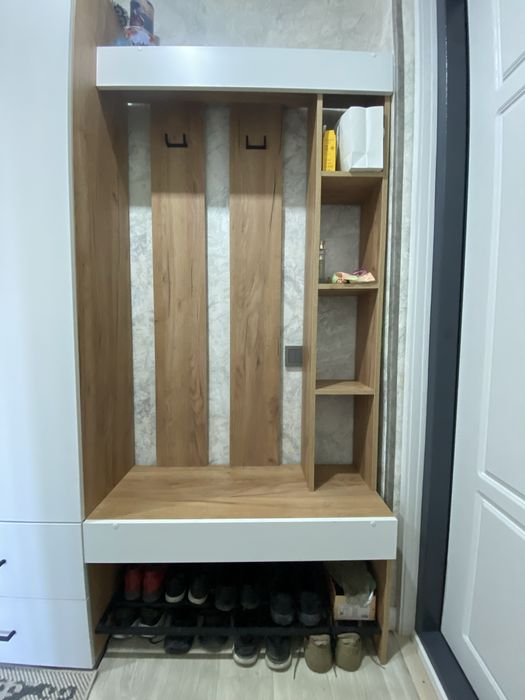 Шкаф для прихожей