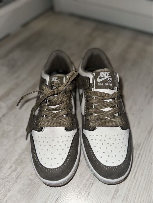 Обувки Nike Dunk