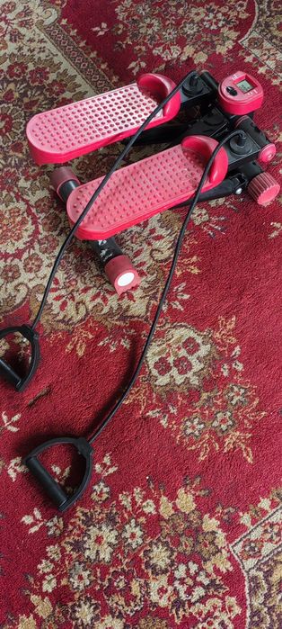 Продам силовой тренажёр для ног