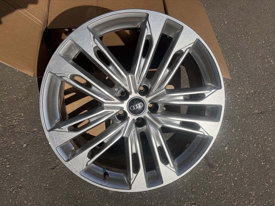 Оригинални джанти audi S6 C8 21'