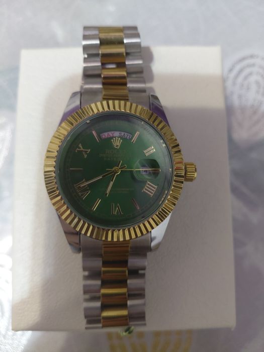Продам новые часы Rolex