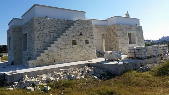 Fac ziduri piatră masivă