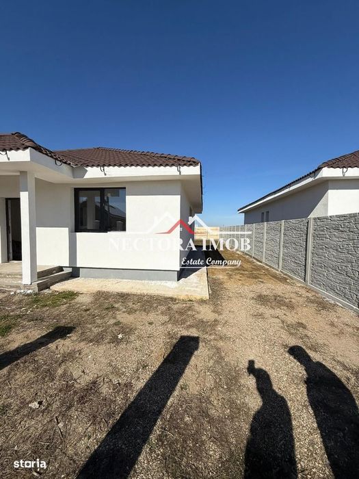 NECTORA IMOB-Casa 4 camere, 2 bai, Santandrei, 110 mp + 500 mp teren