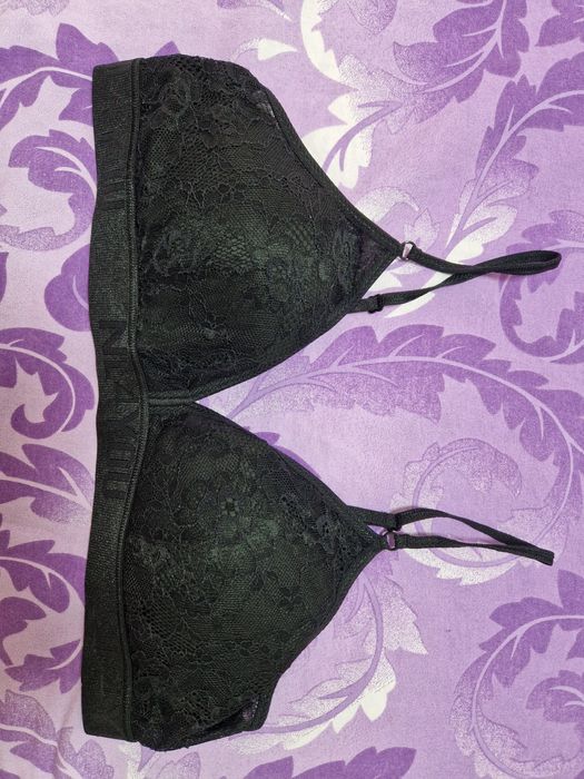 Сутиени NL4YOU и Cropp