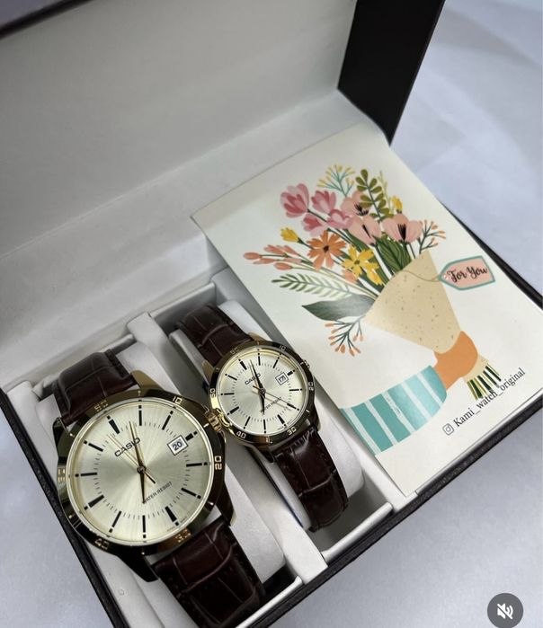 Часы комплект в подарок