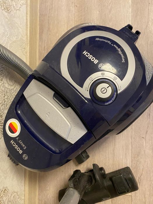 Срочно продам пылесос Бош