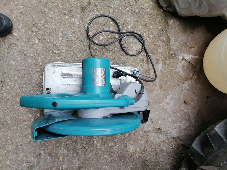 Makita 2414en циркуляр за метал