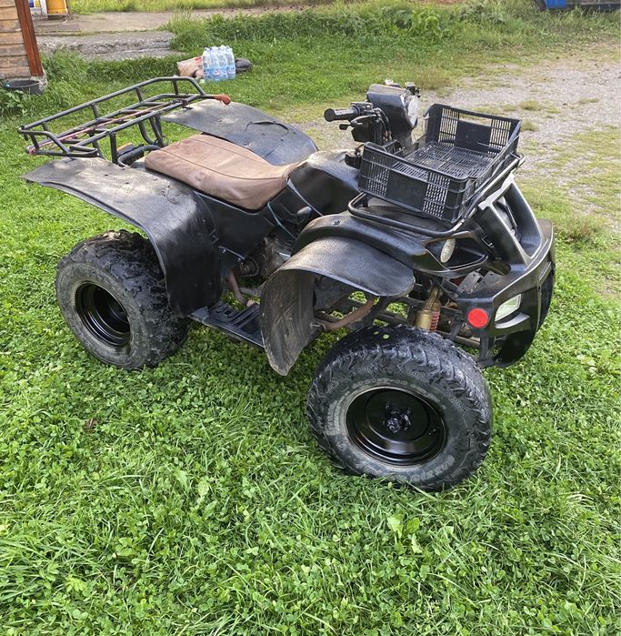 Vând ATV Hummer  200cc