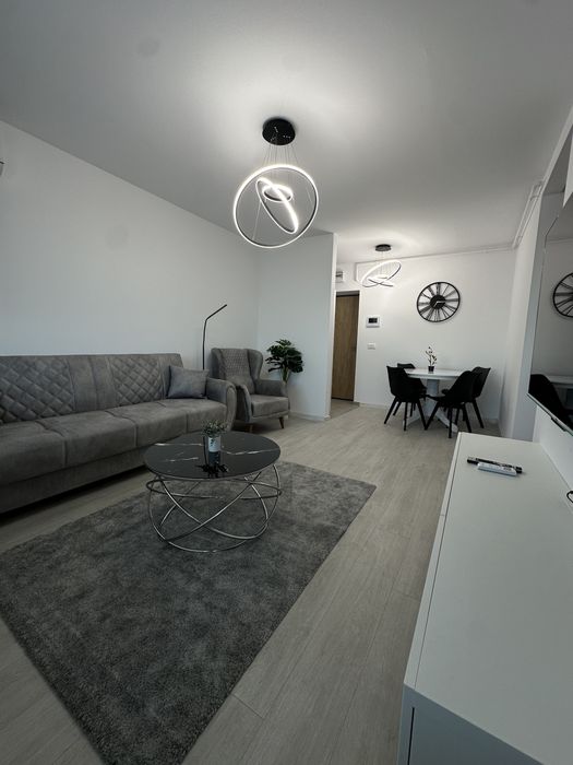 Apartament 2 camere de închiriat  , TOTUL NOU