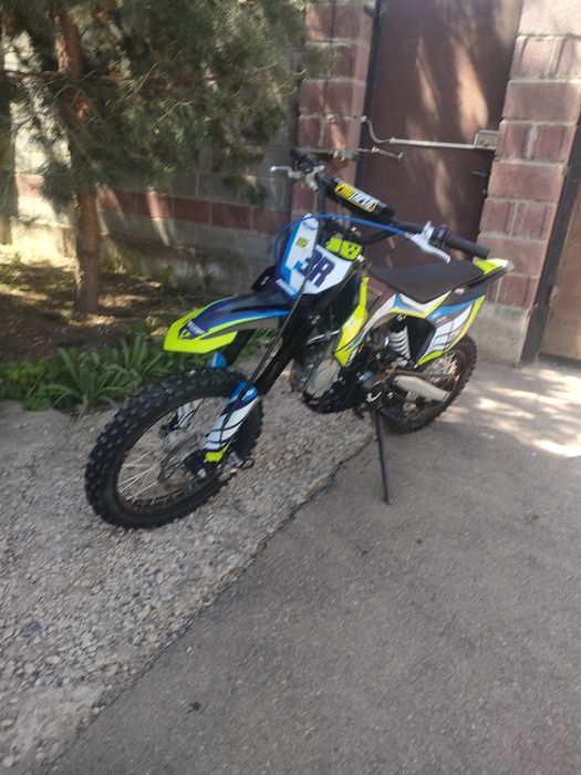 Продам zuumav k3r Пит байк