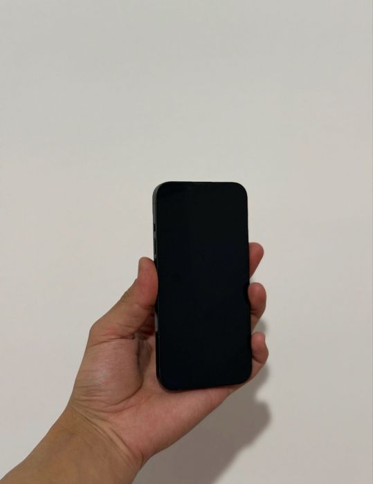 Iphone 13 зеленный