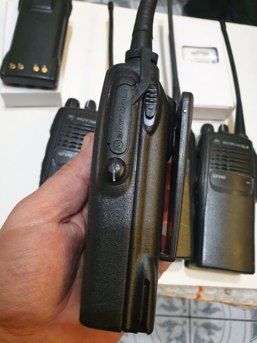 Statie Motorola GP340 UHF profesionala în UHF.