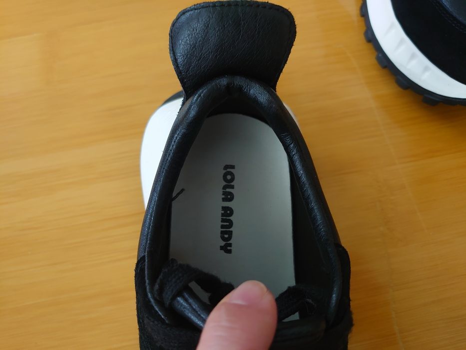 Кроссовки 37 размера