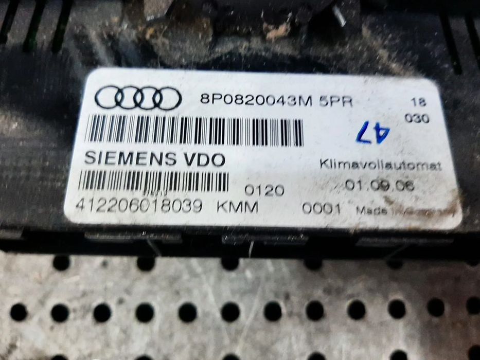 panou comenzi clima  audi a3 8p 8p0820043m