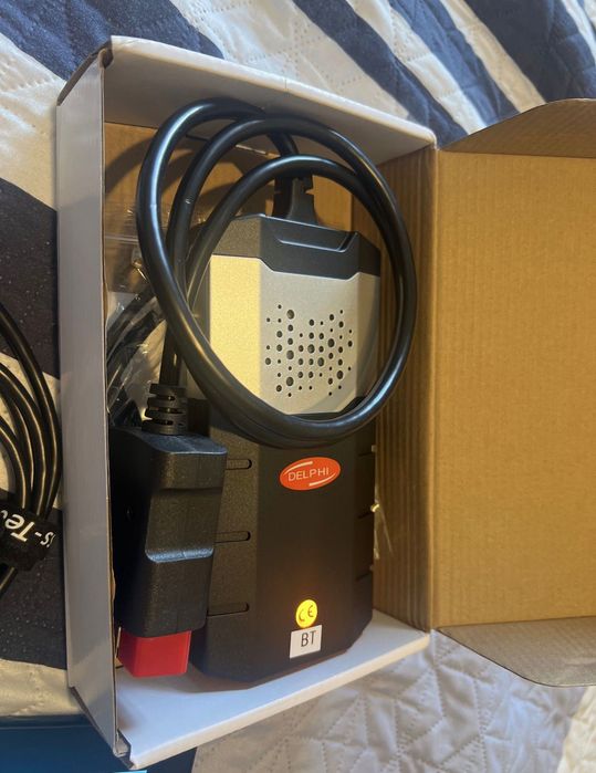 Kit tableta / laptop  Lenovo D330 + delphi 2021 + VCDS 2025