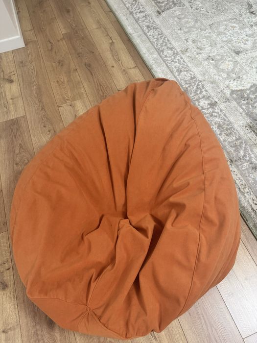 Пуфик в отличном состоянии