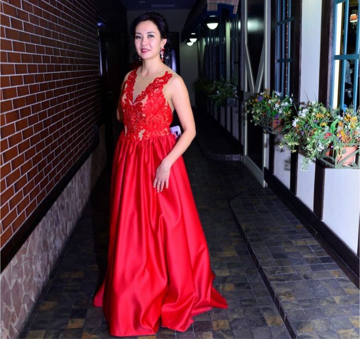 Продаю платье р42-44