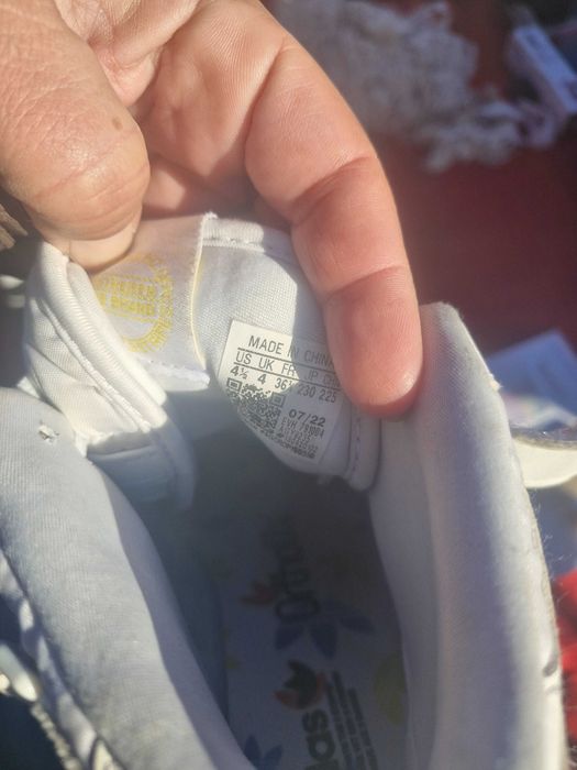 Adidas de piele inalti