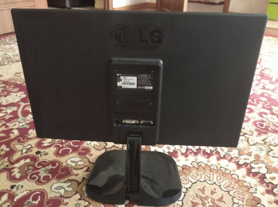 Продам Монитор  lg