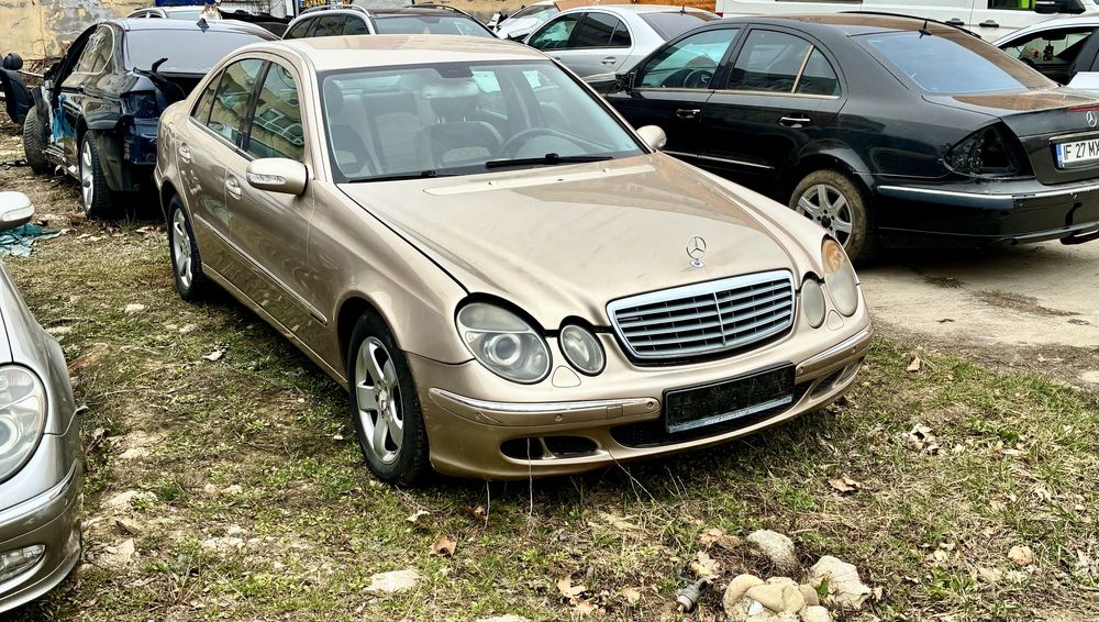 Dezmembrari Mercedes e-class w211
