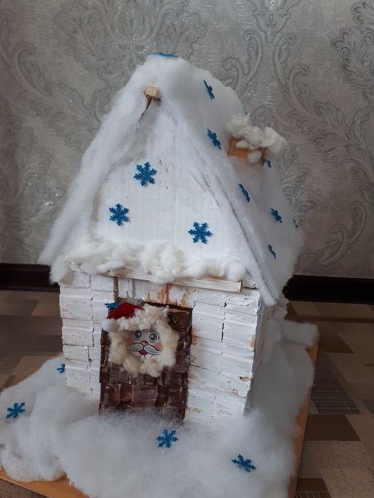 Домик поделка новогодняя