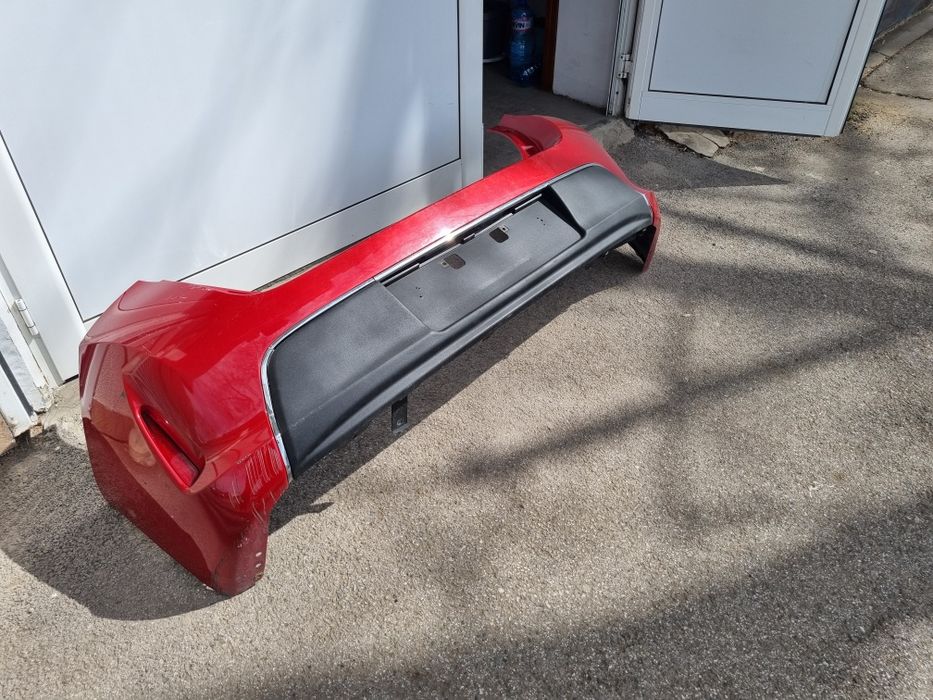 Задна броня Тойота Аурис 2 ( 2013-2015)