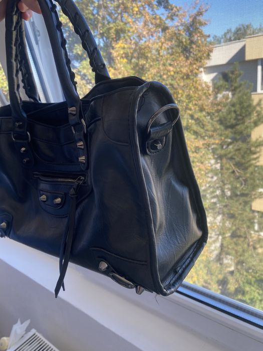 Geanta tip Balenciaga City Bag