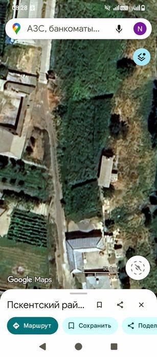 Qurug' yer sotiladi uyidan ajiratib 6 sotix